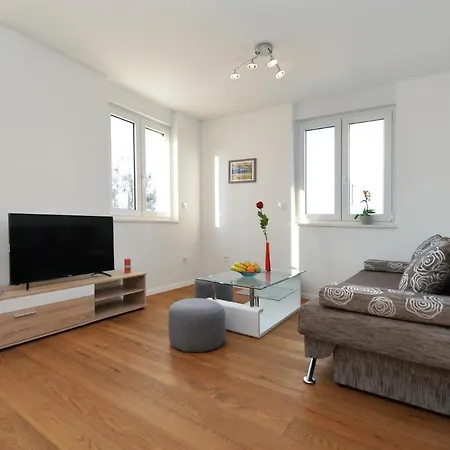 Your Pleasure Point Apartman Murter