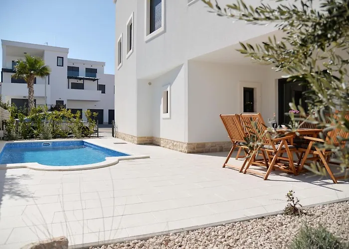 Your Pleasure Point * مورتير